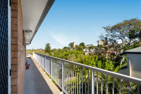 Property photo of 6/39 Kingsbury Street Norman Park QLD 4170