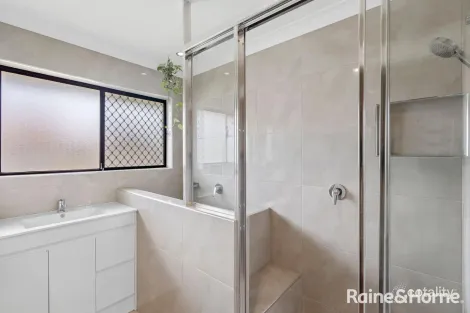 Property photo of 18 Rosenlund Street Kallangur QLD 4503