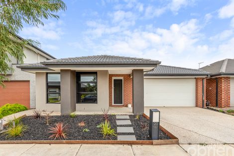 20 BANKSTON RD, WERRIBEE, VIC 3030