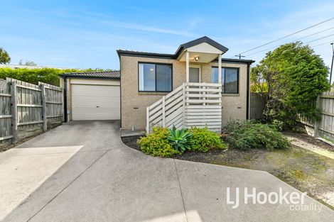 Property photo of 4/4 McClenaghan Place Pakenham VIC 3810