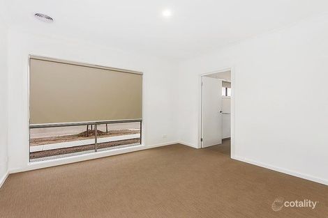 9 Stonefly Cct, Weir Views, VIC 3338