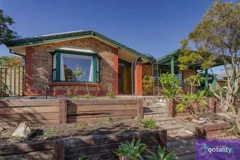 Property photo of 6 Coorabie Crescent Hallett Cove SA 5158