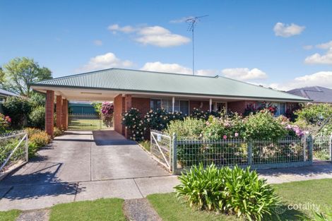 Property photo of 28 Gavan Street Broadford VIC 3658