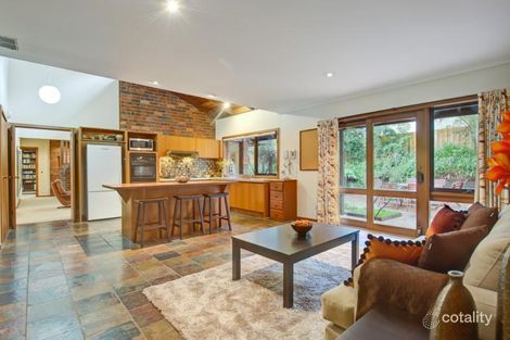 Property photo of 25 Jacka Street Balwyn North VIC 3104