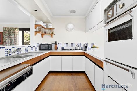 Property photo of 22 Canova Drive Glen Waverley VIC 3150
