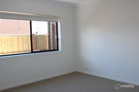 Property photo of 132 Bondi Parade Point Cook VIC 3030