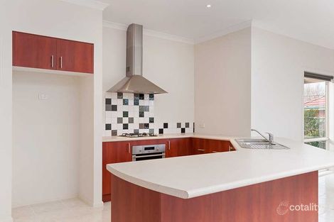 Property photo of 3 Kirribilli Close Craigieburn VIC 3064