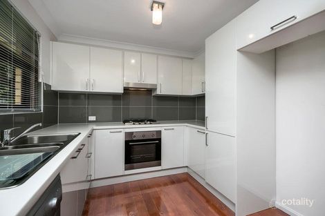 Property photo of 11 Glenloth Drive Happy Valley SA 5159