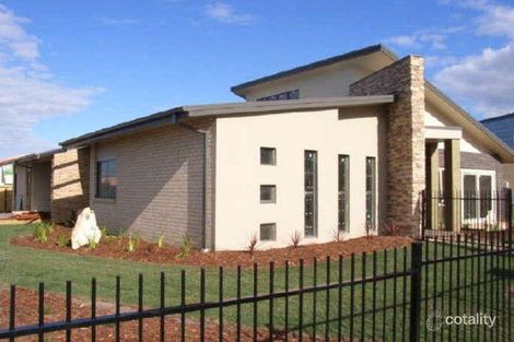 5 Fathom Dr, Torquay, VIC 3228