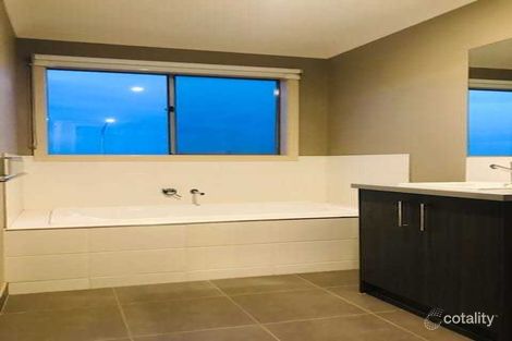 Property photo of 88 Chapman Drive Wyndham Vale VIC 3024