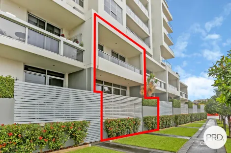 11/2-12 Young St, Wollongong, NSW 2500
