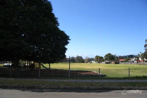 1a Duff Pde, East Corrimal, NSW 2518