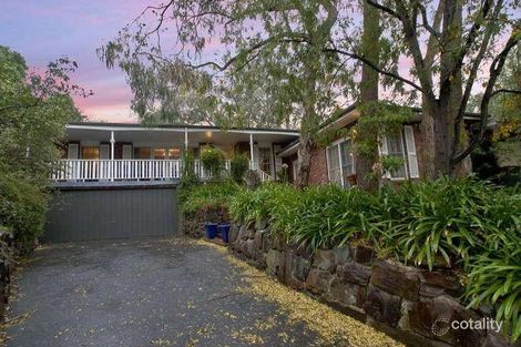 Property photo of 3 Landell Court Ringwood East VIC 3135