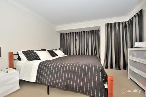 Property photo of 74 Achiever Avenue Port Kennedy WA 6172