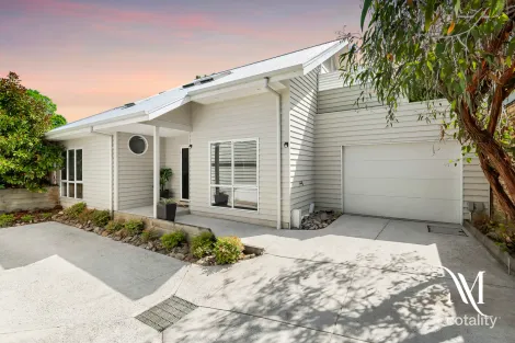 2/61 White St, Parkdale, VIC 3195