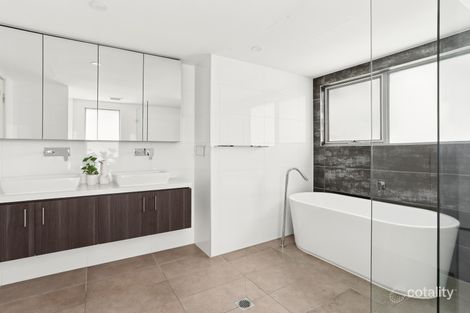 Property photo of 51 Fairway Circuit Strathfield NSW 2135