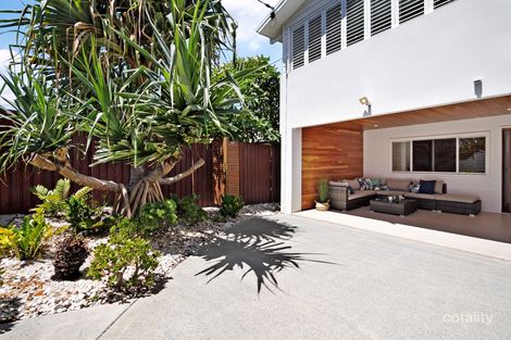 Property photo of 22 Petrel Avenue Mermaid Beach QLD 4218