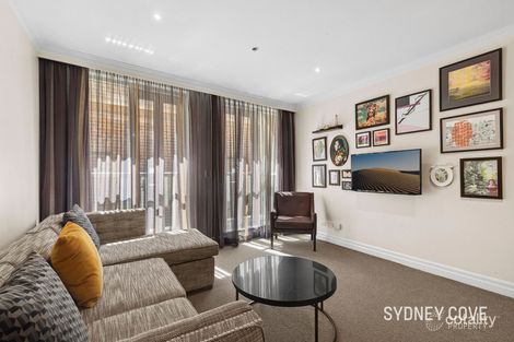 Property photo of 702/2 Bond Street Sydney NSW 2000