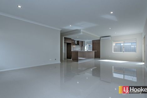 Property photo of 8 Latite Way Treeby WA 6164