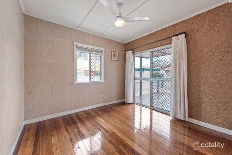 15 Quandeine St, Stafford, QLD 4053