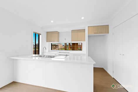 Property photo of 5 Alaska Road Truganina VIC 3029