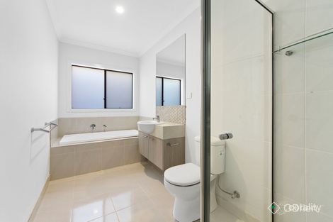 Property photo of 5 Alaska Road Truganina VIC 3029