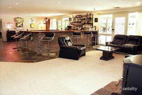 9 Fernshaw Pl, Mount Eliza, VIC 3930