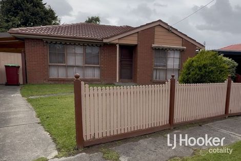 Property photo of 5 Camdale Close Hampton Park VIC 3976