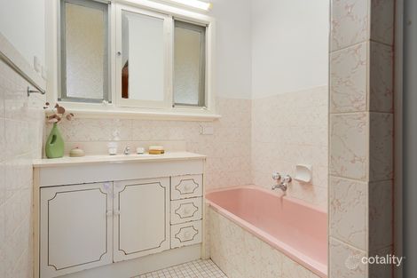 Property photo of 77 Farnsworth Street Castlemaine VIC 3450