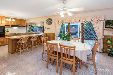 Property photo of 15 Rivergum Drive Mill Park VIC 3082