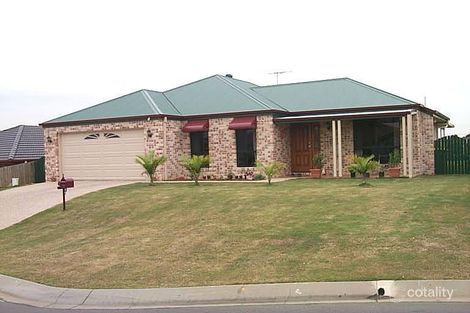 31 Clarendon St, Strathpine, QLD 4500
