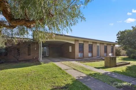 9 Mckenzie St, Cobden, VIC 3266