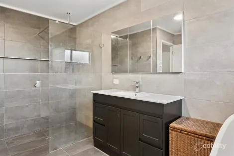 Property photo of 9 McKenzie Street Cobden VIC 3266