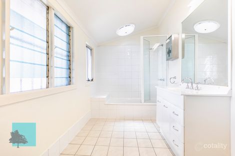 Property photo of 50 Northcote Street East Brisbane QLD 4169