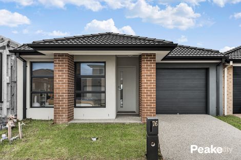 Property photo of 76 Positano Circuit Berwick VIC 3806