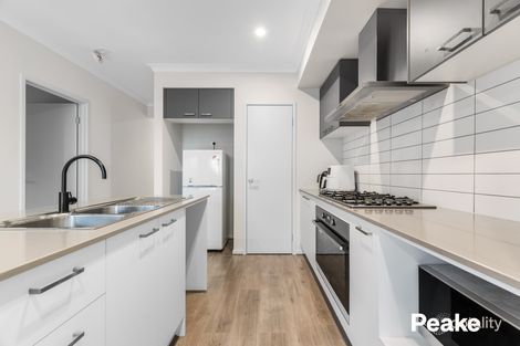 Property photo of 76 Positano Circuit Berwick VIC 3806