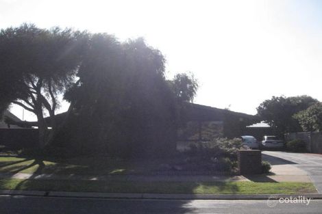 6 Kiama Ave, West Lakes Shore, SA 5020