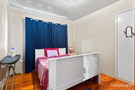 Property photo of 22 James Street Oakey QLD 4401