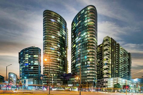 Property photo of 2710/241 Harbour Esplanade Docklands VIC 3008