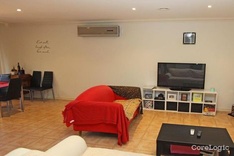Property photo of 3/96-98 Thames Boulevard Werribee VIC 3030