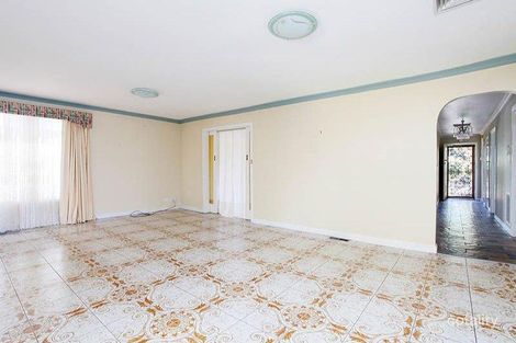 Property photo of 10 Dakara Place Sunshine West VIC 3020