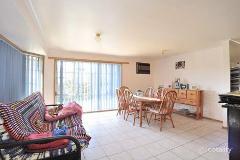 Property photo of 6 Wood Court Cranbourne VIC 3977