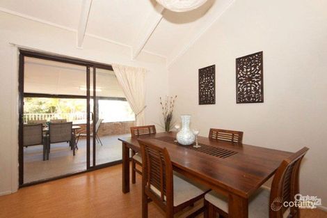 Property photo of 13 Gordon Crescent Sandstone Point QLD 4511