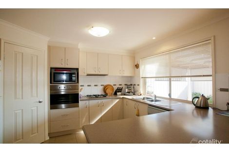 Property photo of 11 Elizabeth Street Kangaroo Flat VIC 3555