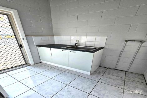 Property photo of 2/6 Seventh Avenue Parkside QLD 4825