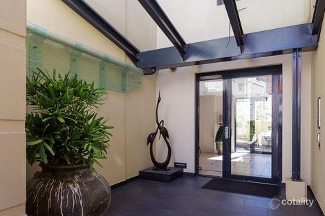 Property photo of 13/10 Doepel Street North Fremantle WA 6159