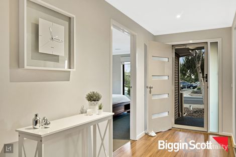 Property photo of 1 Blackbox Place Brookfield VIC 3338