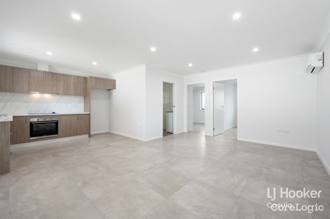 Property photo of 6 Toona Place Bossley Park NSW 2176