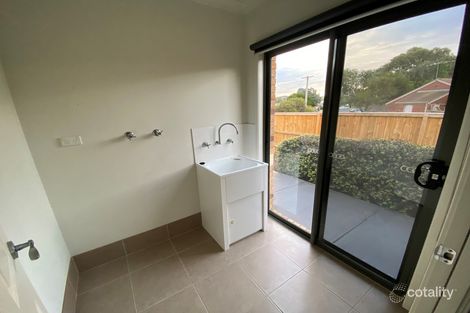 Property photo of 16 St Johns Court South Morang VIC 3752
