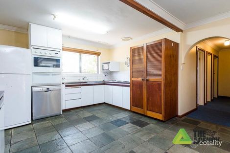 Property photo of 5 Pomeroy Place Carine WA 6020
